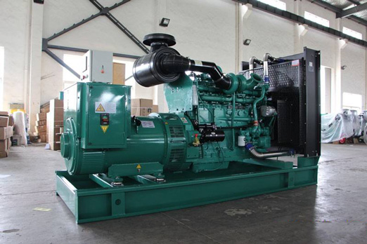 东乡320kw康明斯柴油发电车出租组图片 东乡320kw康明斯柴油发电车出租组图片